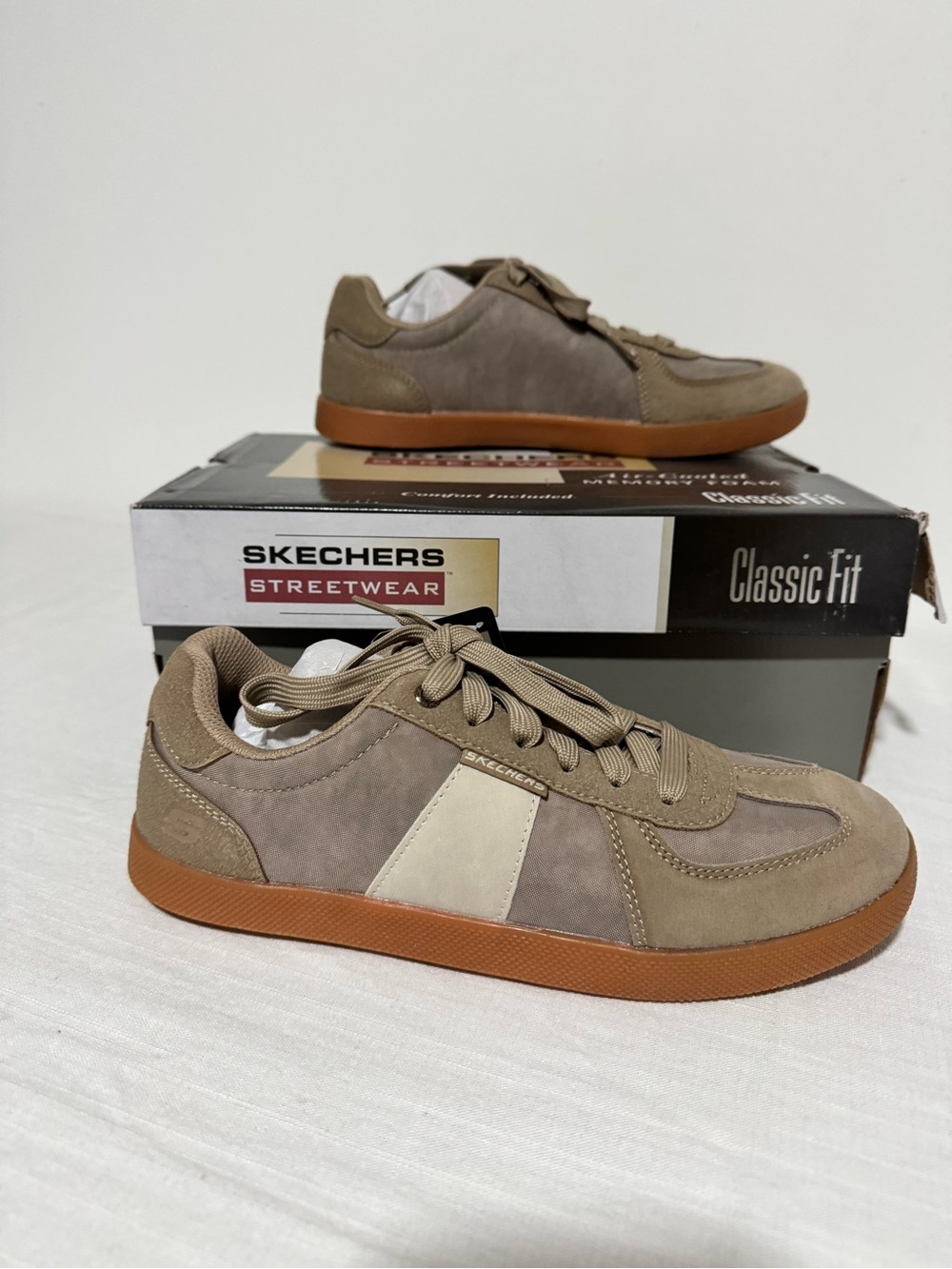 Skechers Men’s Taupe & Cream Streetwear Sneakers